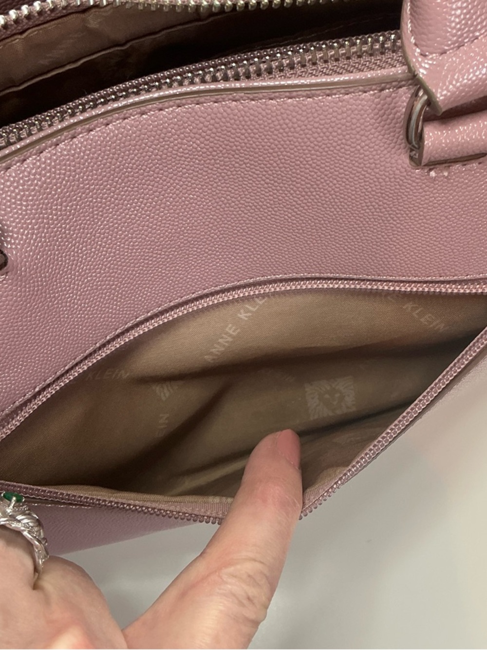 Anne Klein East/West Horsebit Satchel Crossbody Bag Rose Pink EUC - Picture 16 of 16